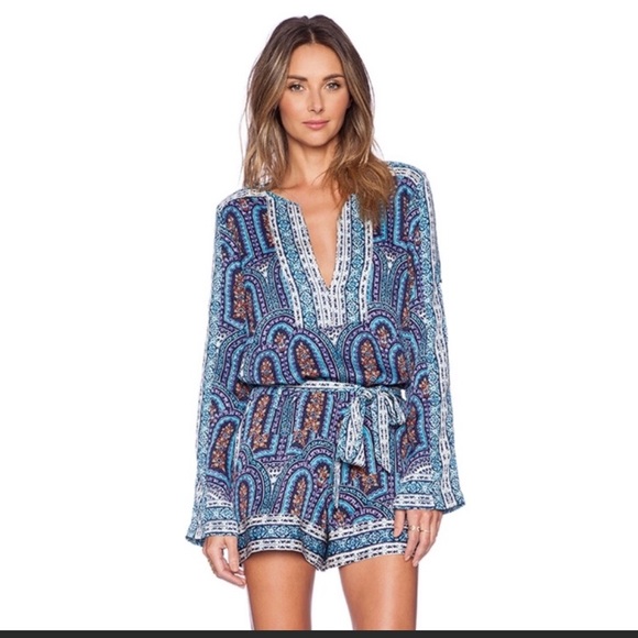 BCBGMaxAzria Dresses & Skirts - BCBGMaxAzria NWT Melodi Relaxed-Fit Romper S